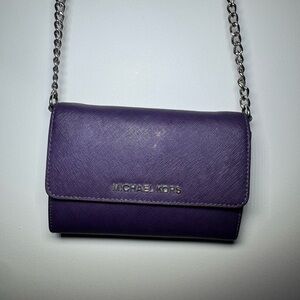 Michael Kors Elegant Purple Crossbody Bag